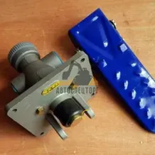 Кран тормозной в сборе с педалью (800901158/SLZD-3514002/252900949 XM60D-3514002)