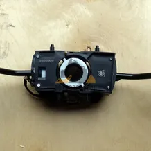 Переключатель подрулевой FAW J6 (3735010EA01/3735045-A01)